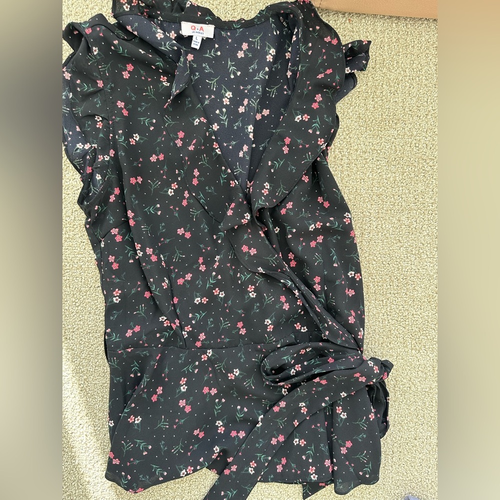 Rozanna Floral Ruffle Blouse -purchased from VICI Collection